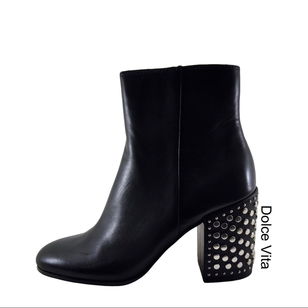 ✦✦LAST CHANCE✦✦ Dolce Vita Booties - “Olin”